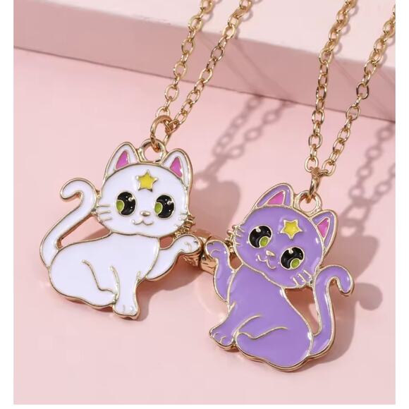 BFF Cat Necklace Set Magnetic Matching Best Friend Jewelry White Purple Kawaii - Picture 4 of 5
